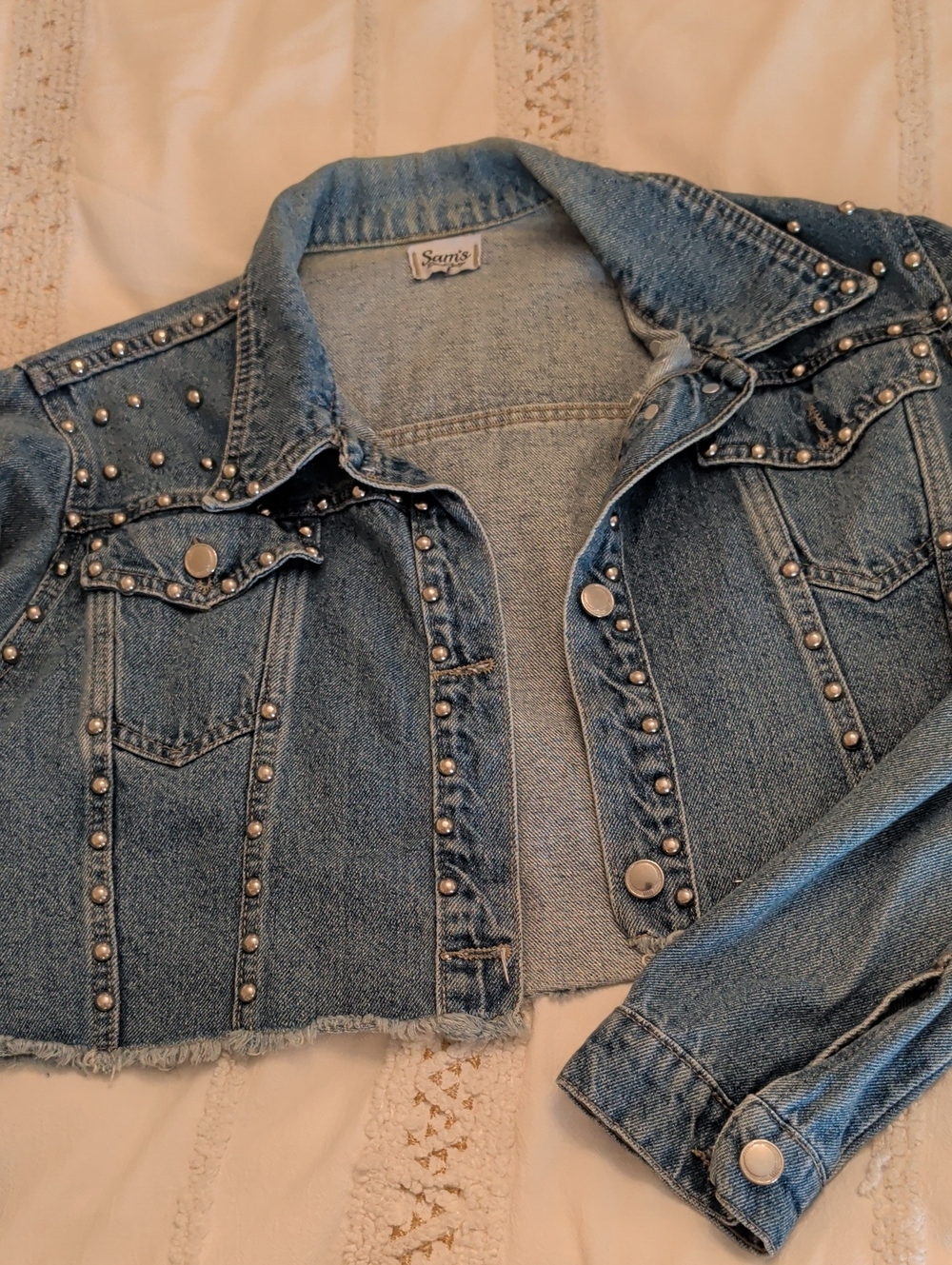 Light Blue Siver-Stud Cropped Denim Jacket